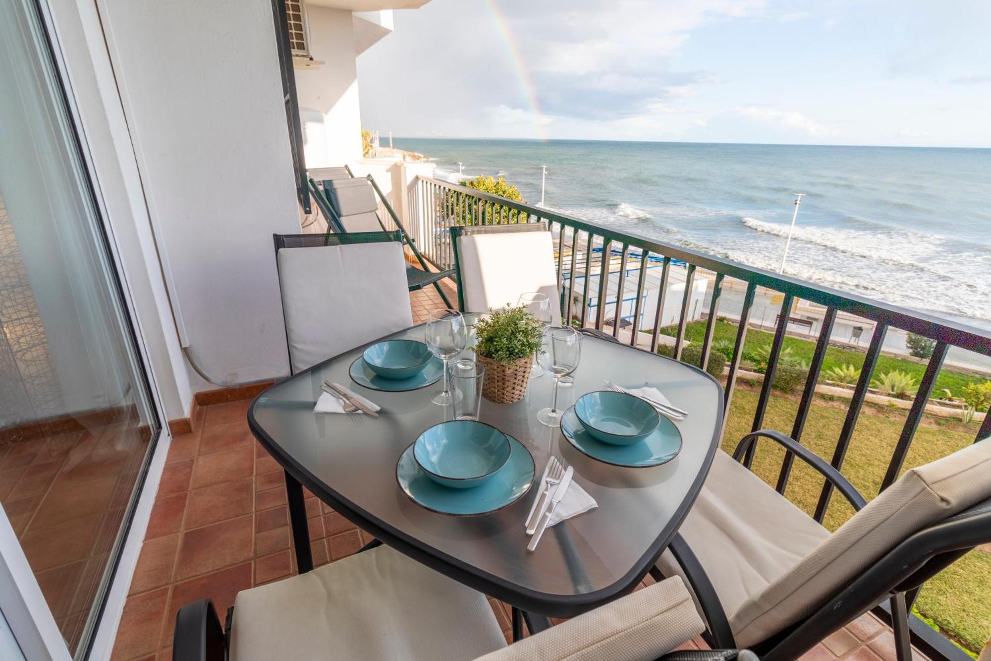Rentitspain Apartamento Arce 13 Balcon Con Vista Al Mar Nerja Eksteriør bilde