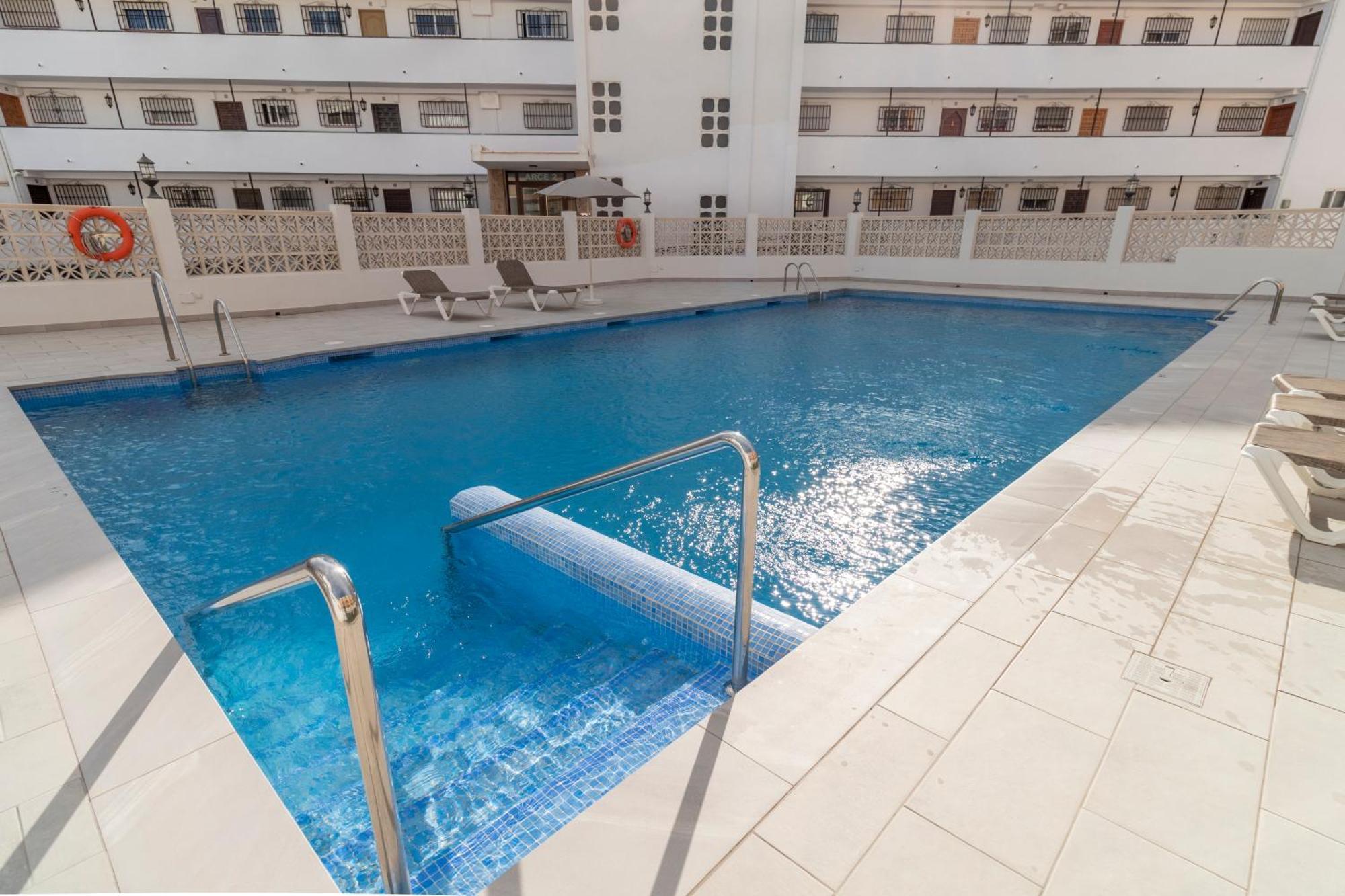 Rentitspain Apartamento Arce 13 Balcon Con Vista Al Mar Nerja Eksteriør bilde